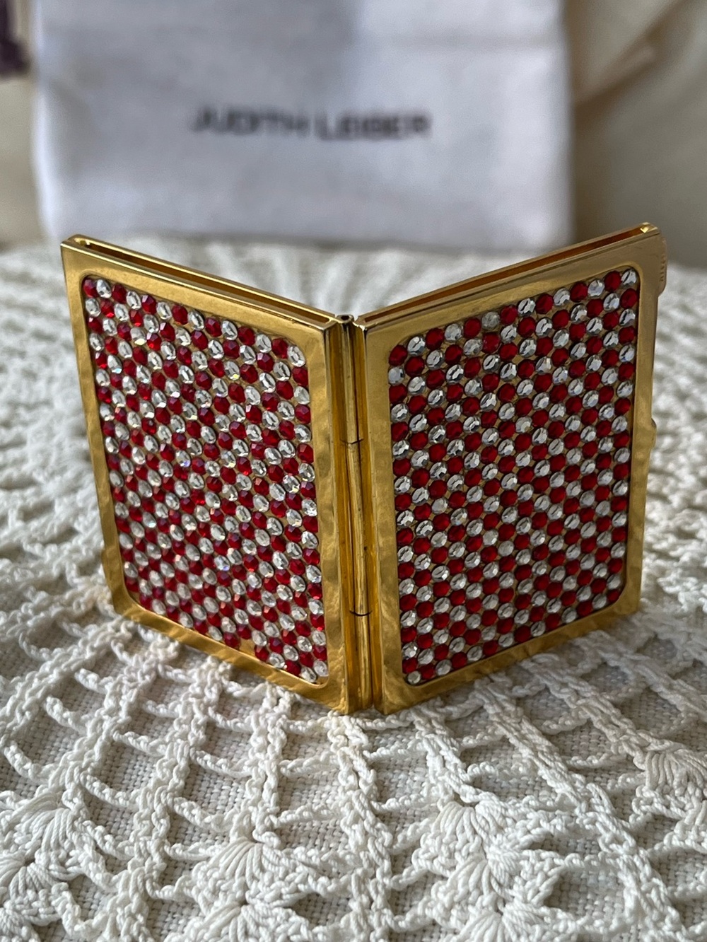 Judith Leiber Vintage Mini Photo Case, Like NEW ✨⭐️
